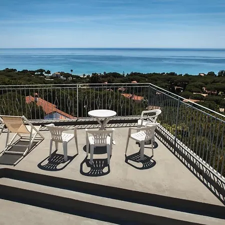 Villa Whole Villa-seaviews-private Access Beach@200m Santa Margherita di Pula