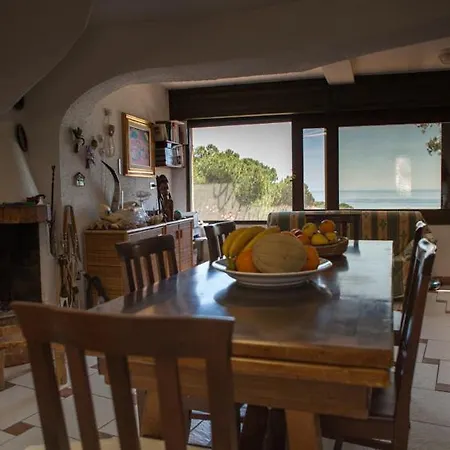 Villa Whole Villa-seaviews-private Access Beach@200m